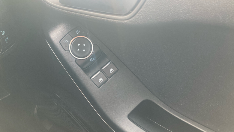 Ford Fiesta 1.0 EcoBoost Titanium 3dr Petrol Hatchback